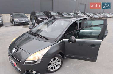 Микровэн Peugeot 5008 2010 в Львове