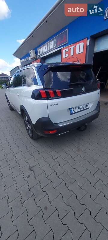 Позашляховик / Кросовер Peugeot 5008 2018 в Калуші