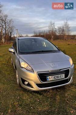 Микровэн Peugeot 5008 2014 в Калуше