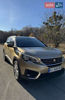 Позашляховик / Кросовер Peugeot 5008 2017 в Таращі