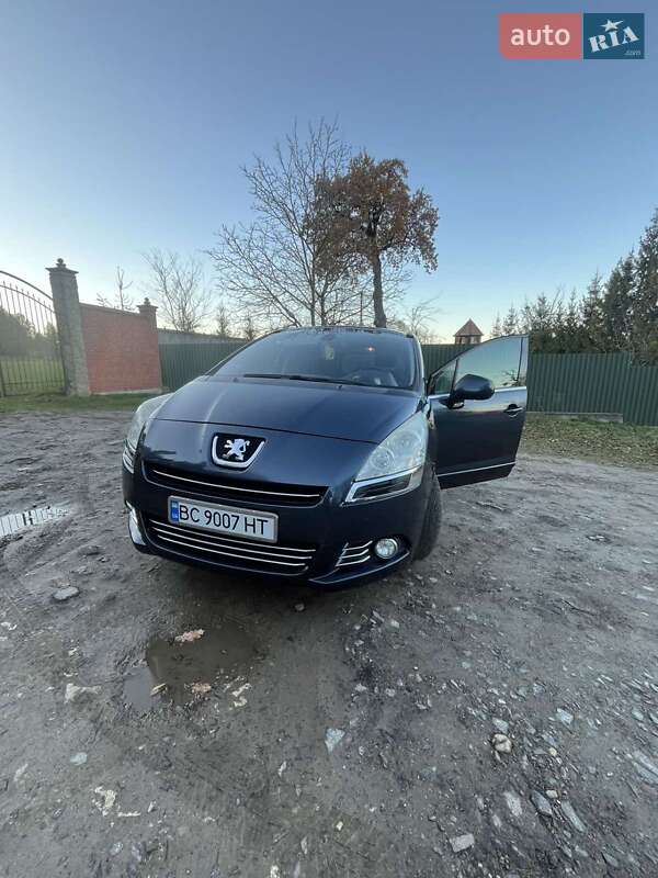 Мікровен Peugeot 5008 2013 в Перемишлянах