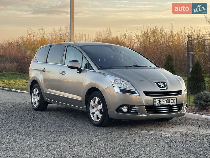 Мікровен Peugeot 5008 2010 в Чернівцях