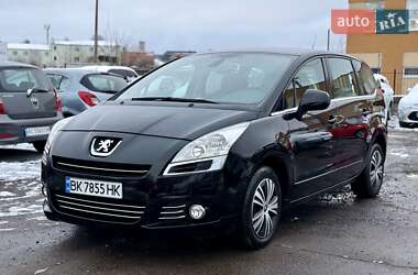 Микровэн Peugeot 5008 2010 в Ровно