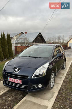 Мікровен Peugeot 5008 2010 в Самборі