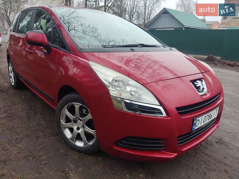 Мікровен Peugeot 5008 2013 в Сумах