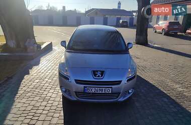 Мікровен Peugeot 5008 2013 в Чемерівцях