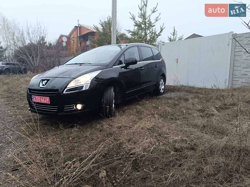 Мікровен Peugeot 5008 2013 в Харкові