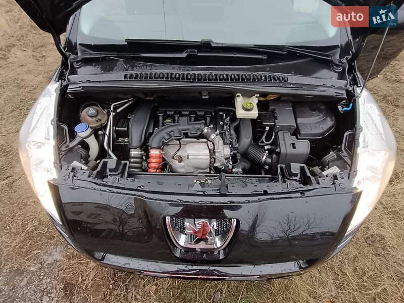 Мікровен Peugeot 5008 2013 в Харкові