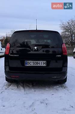 Мікровен Peugeot 5008 2010 в Стрию