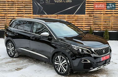 Внедорожник / Кроссовер Peugeot 5008 2017 в Бродах