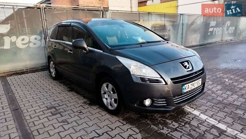 Микровэн Peugeot 5008 2012 в Житомире