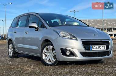 Микровэн Peugeot 5008 2014 в Львове