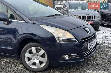 Мікровен Peugeot 5008 2011 в Стрию