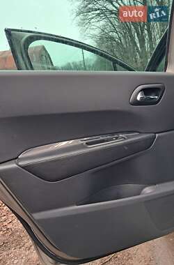 Микровэн Peugeot 5008 2011 в 