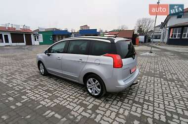 Мікровен Peugeot 5008 2011 в Золочеві