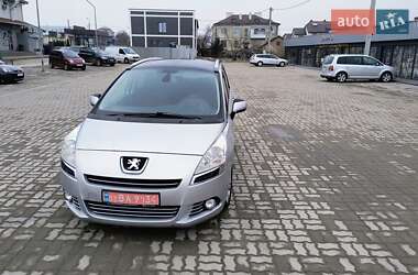 Мікровен Peugeot 5008 2011 в Золочеві