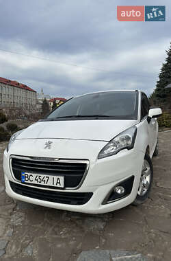 Мікровен Peugeot 5008 2015 в Винниках