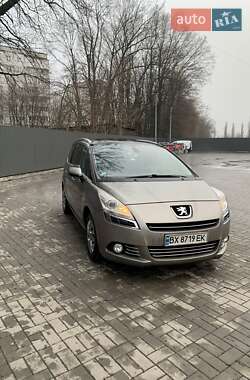 Микровэн Peugeot 5008 2010 в Хмельницком