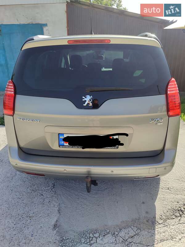 Микровэн Peugeot 5008 2012 в Киеве фото 5 Микровэн Peugeot 5008 2012 в Киеве