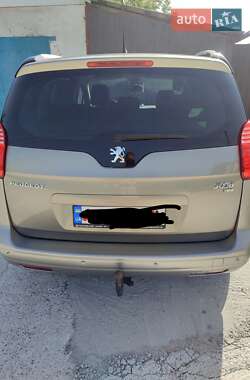Мікровен Peugeot 5008 2012 в 