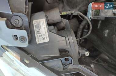Мікровен Peugeot 5008 2012 в 