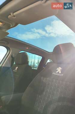 Мікровен Peugeot 5008 2010 в 