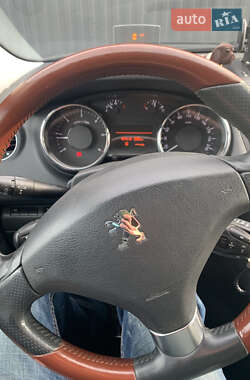 Микровэн Peugeot 5008 2009 в 