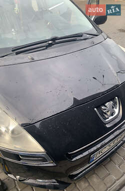 Микровэн Peugeot 5008 2009 в 