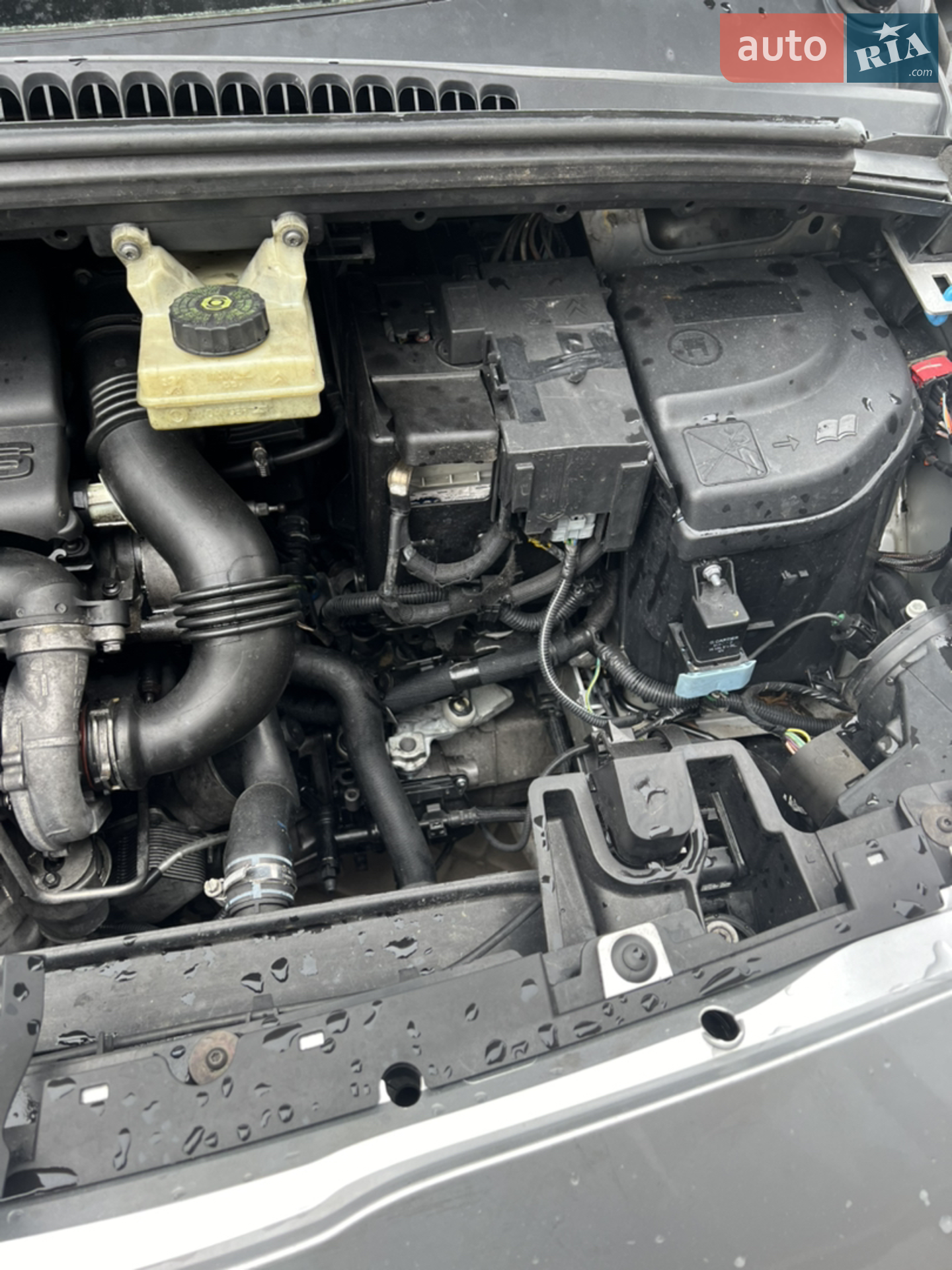 2010 Peugeot 5008 - мініатюра 2
