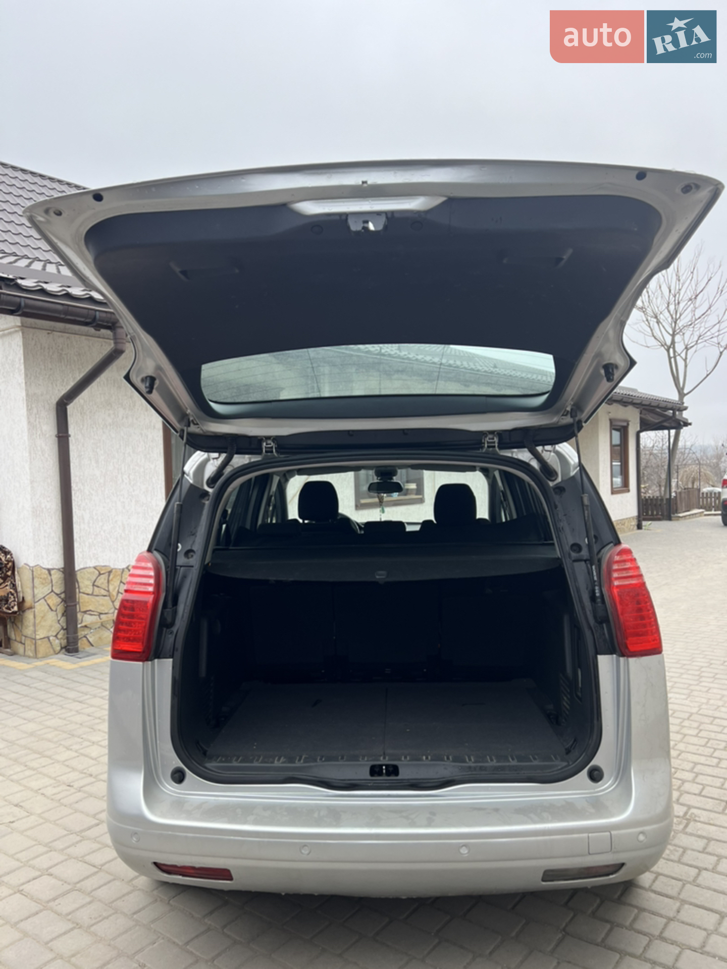 2010 Peugeot 5008 - мініатюра 21