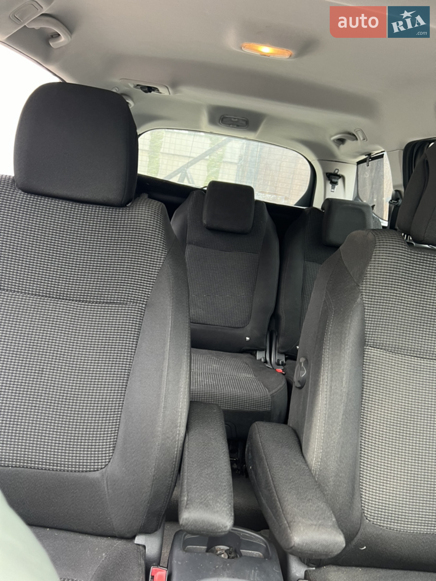 2010 Peugeot 5008 - мініатюра 25