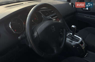 Мікровен Peugeot 5008 2011 в Одесі