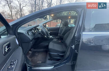 Микровэн Peugeot 5008 2011 в Измаиле