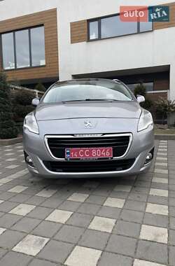 Микровэн Peugeot 5008 2016 в Стрые