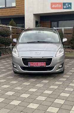 Микровэн Peugeot 5008 2016 в Стрые