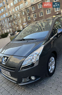 Микровэн Peugeot 5008 2012 в Одессе