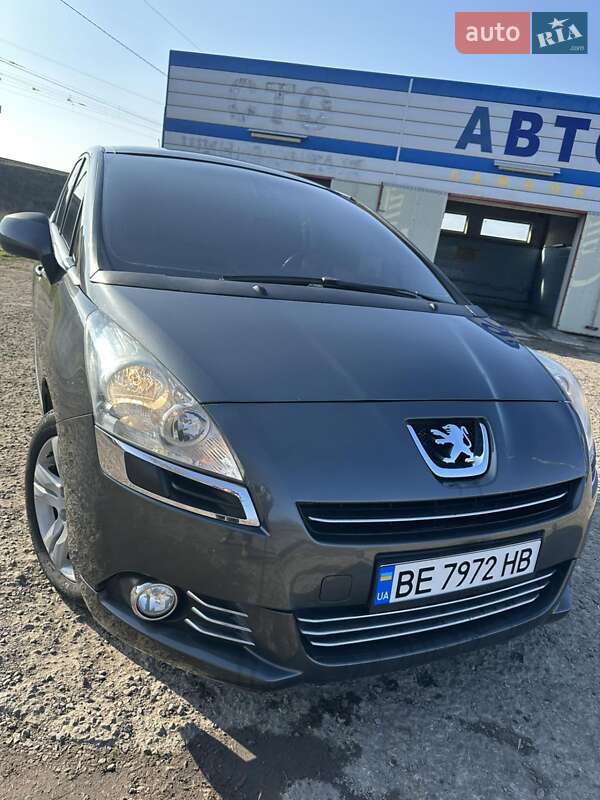 Мікровен Peugeot 5008 2010 в Вознесенську