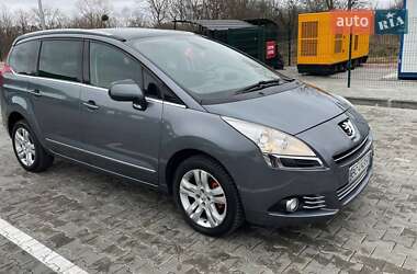 Микровэн Peugeot 5008 2011 в Стрые