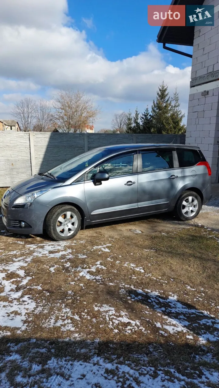 2011 Peugeot 5008 - мініатюра 9