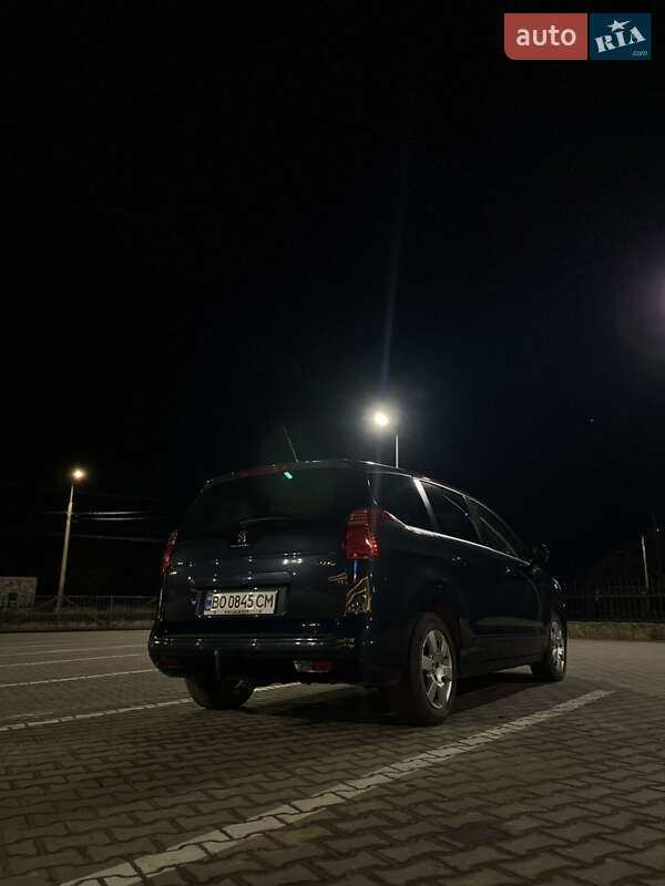 Мікровен Peugeot 5008 2015 в Тернополі