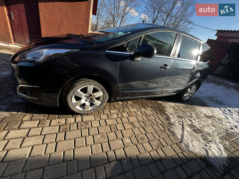 Мікровен Peugeot 5008 2015 в Тернополі