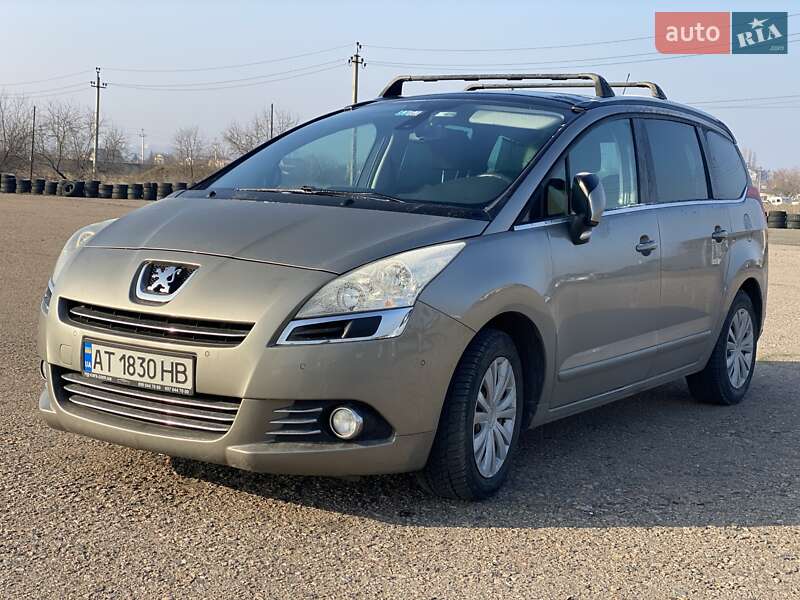 Микровэн Peugeot 5008 2011 в Одессе