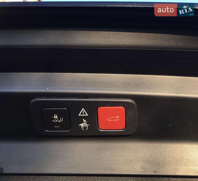 Позашляховик / Кросовер Peugeot 5008 2018 в Бродах фото 23 Позашляховик / Кросовер Peugeot 5008 2018 в Бродах