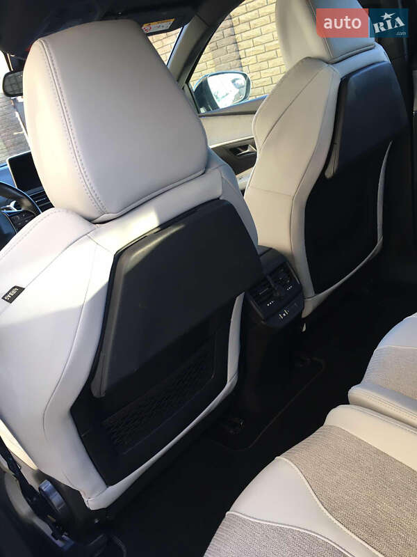 Позашляховик / Кросовер Peugeot 5008 2018 в Бродах фото 29 Позашляховик / Кросовер Peugeot 5008 2018 в Бродах