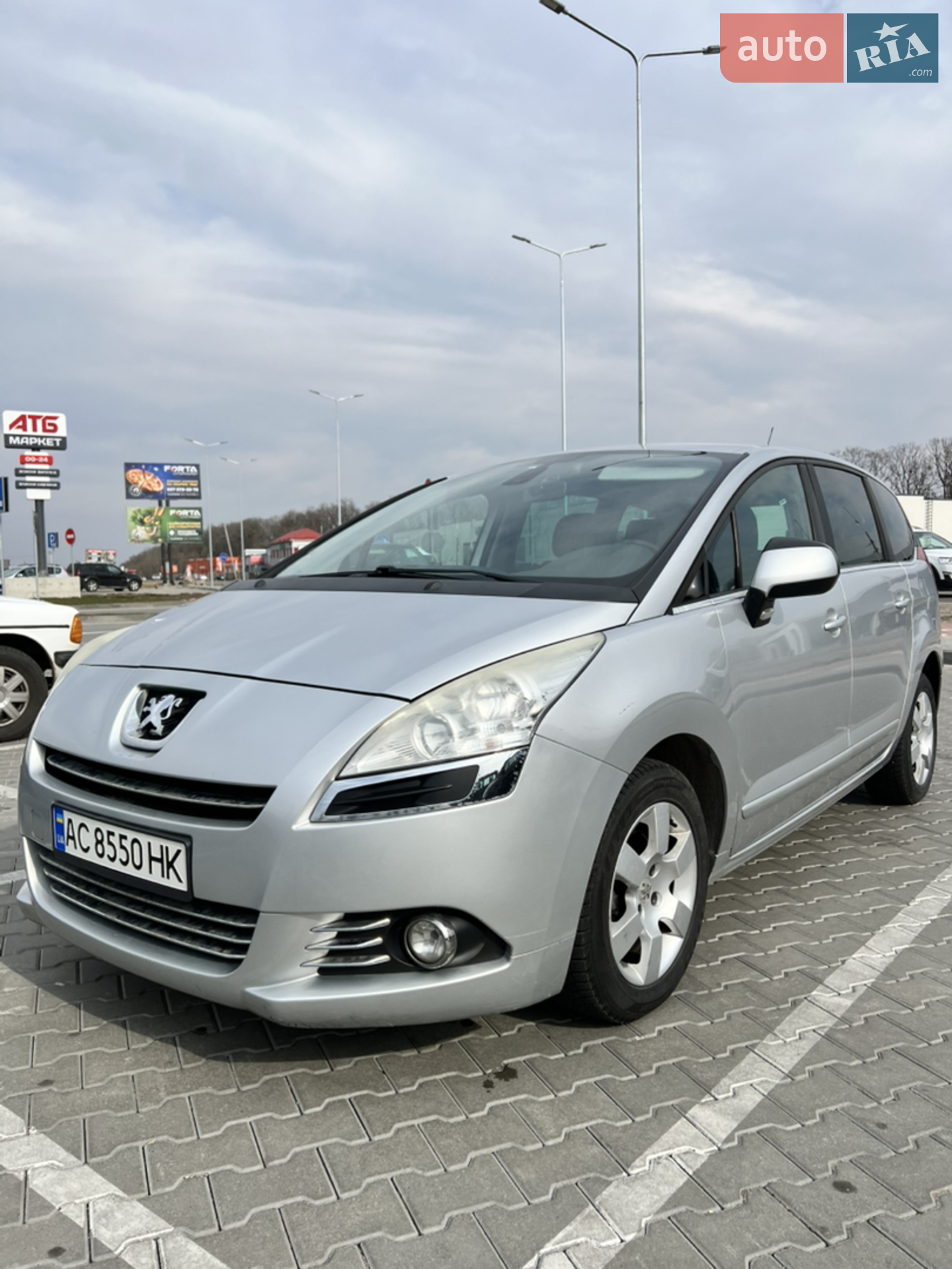 2012 Peugeot 5008 - мініатюра 3