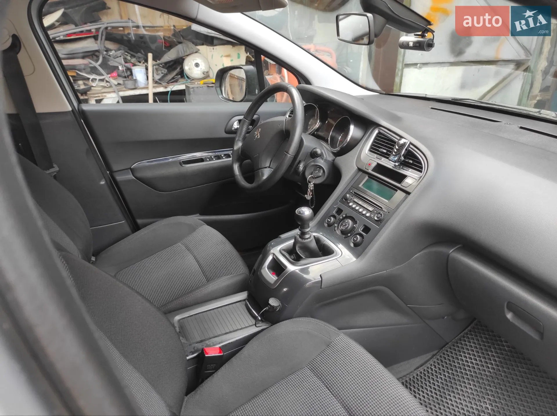 2010 Peugeot 5008 - мініатюра 10