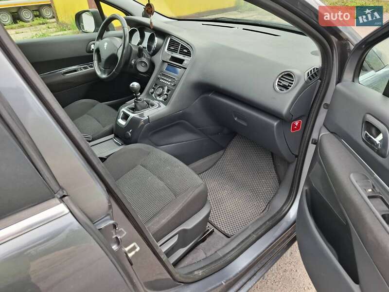 Микровэн Peugeot 5008 2011 в Житомире фото 9 Микровэн Peugeot 5008 2011 в Житомире
