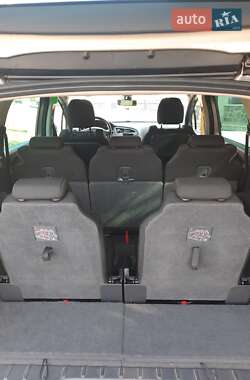 Микровэн Peugeot 5008 2010 в 