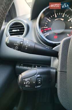 Микровэн Peugeot 5008 2012 в 