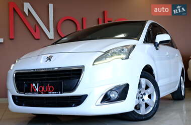 Микровэн Peugeot 5008 2015 в 